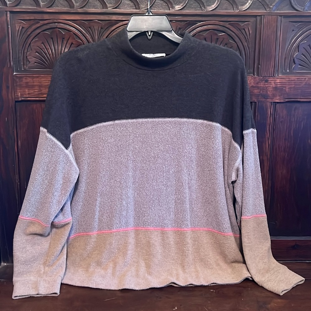 Moa Moa Sweater